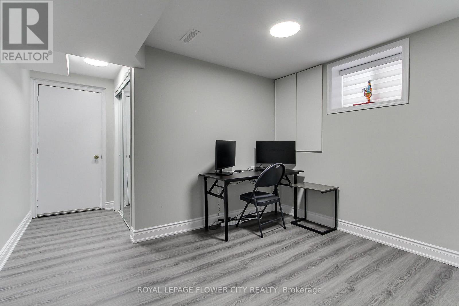 48 Grover Rd (Main & Upper) Road, Brampton, Ontario  L6Y 5R3 - Photo 39 - W12770046