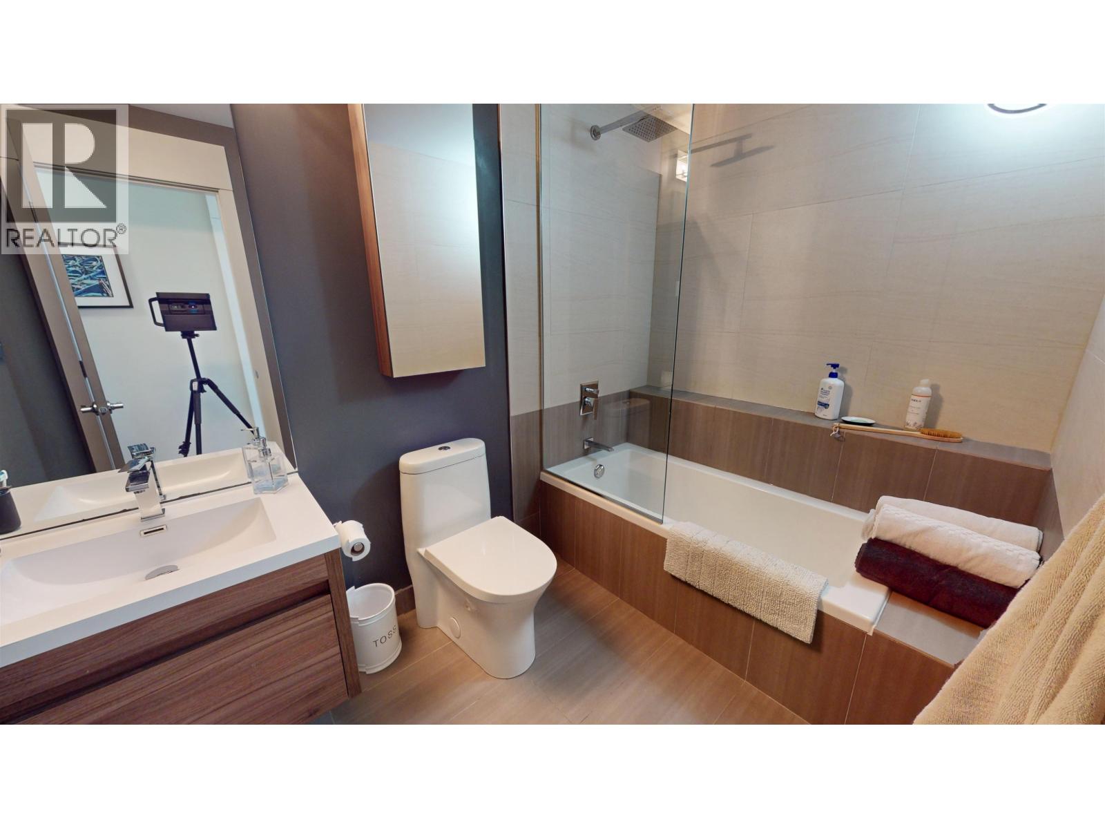 403 985 W 10th Avenue, Vancouver, British Columbia  V5Z 1L9 - Photo 12 - R3085251