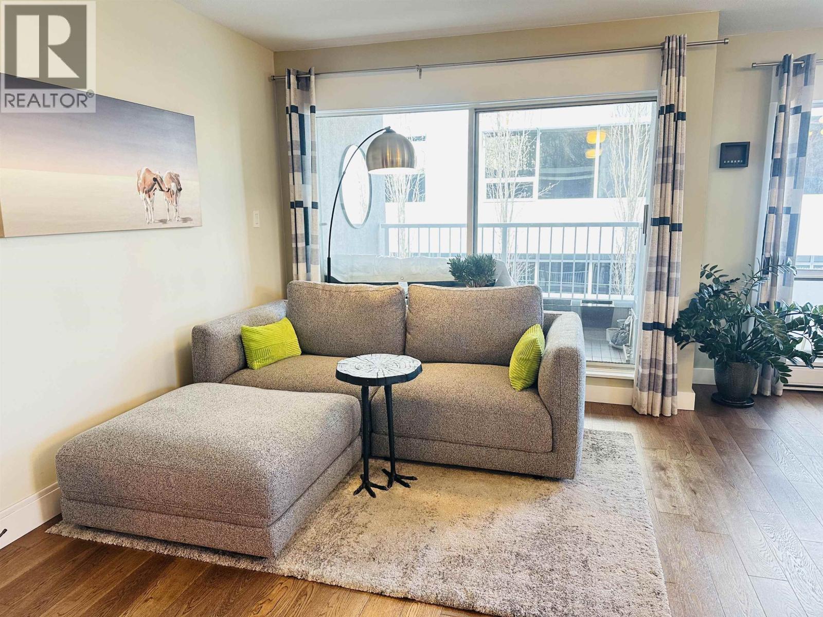 403 985 W 10th Avenue, Vancouver, British Columbia  V5Z 1L9 - Photo 3 - R3085251