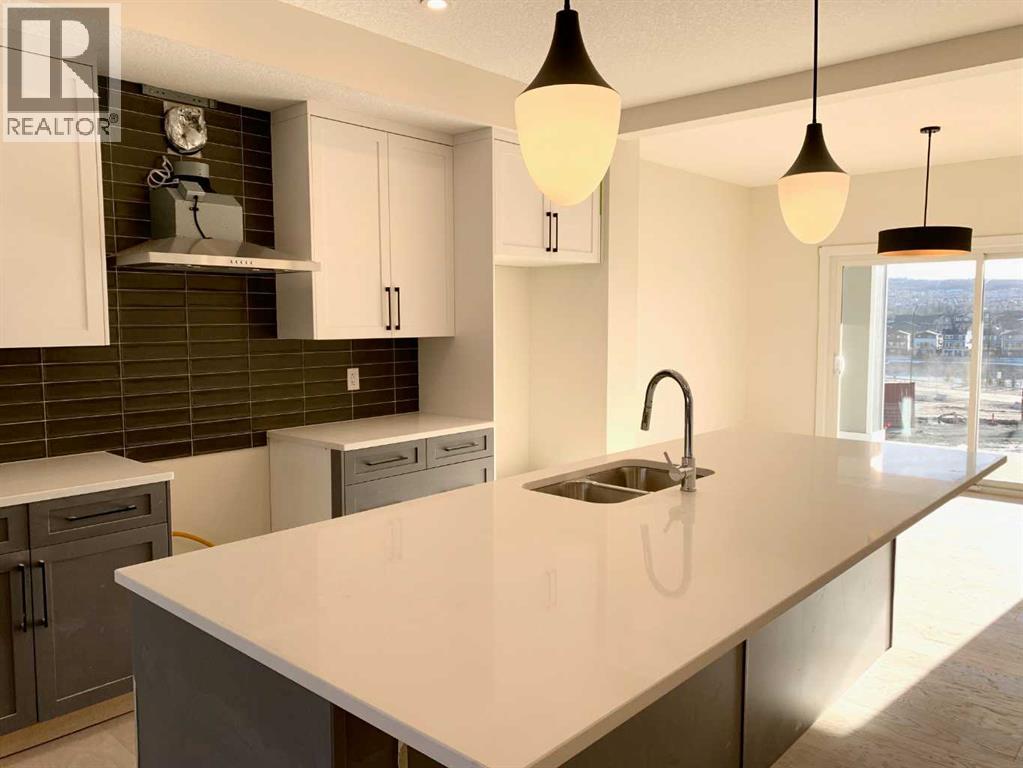 144 Crimson Ridge Place Nw, Calgary, Alberta  T3L 0K4 - Photo 4 - A2276822