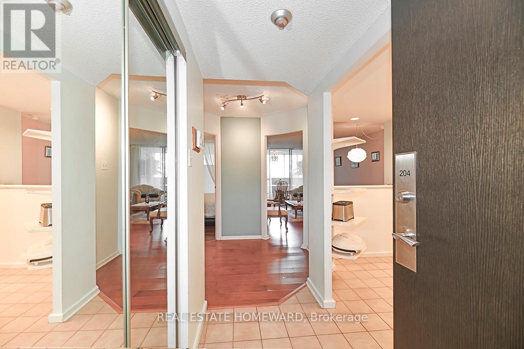 204 - 15 Maitland Place, Toronto (Cabbagetown-South St. James Town), Ontario  M4Y 2X3 - Photo 2 - C12766674