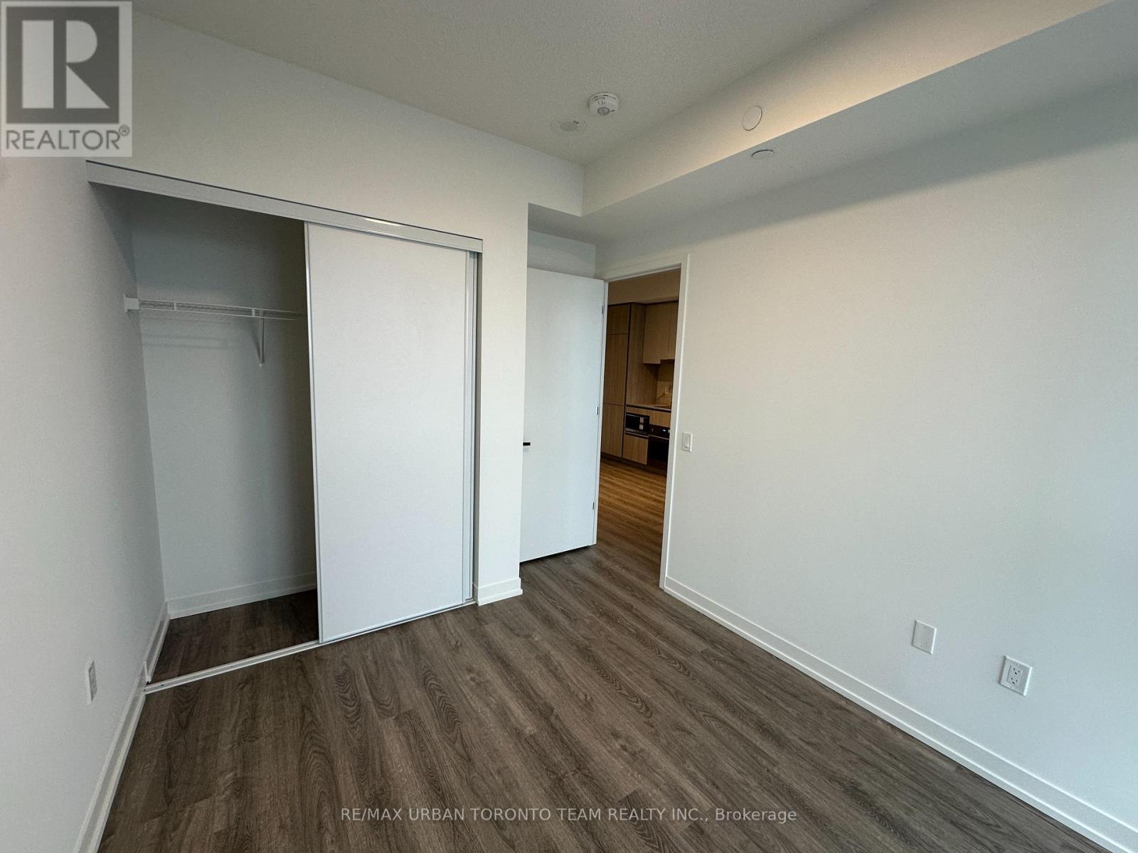 5205 - 8 Interchange Way, Vaughan, Ontario  L4K 5Z7 - Photo 12 - N12770058