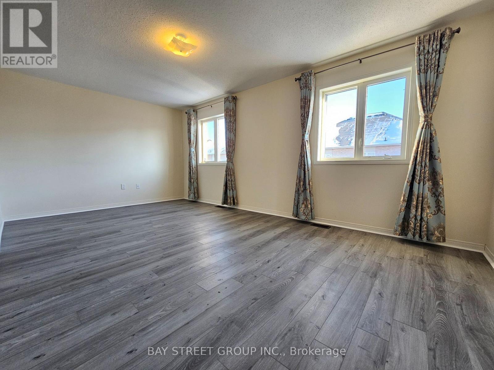 1275 Blencowe Crescent, Newmarket (Stonehaven-Wyndham), Ontario  L3X 0C5 - Photo 24 - N12681508