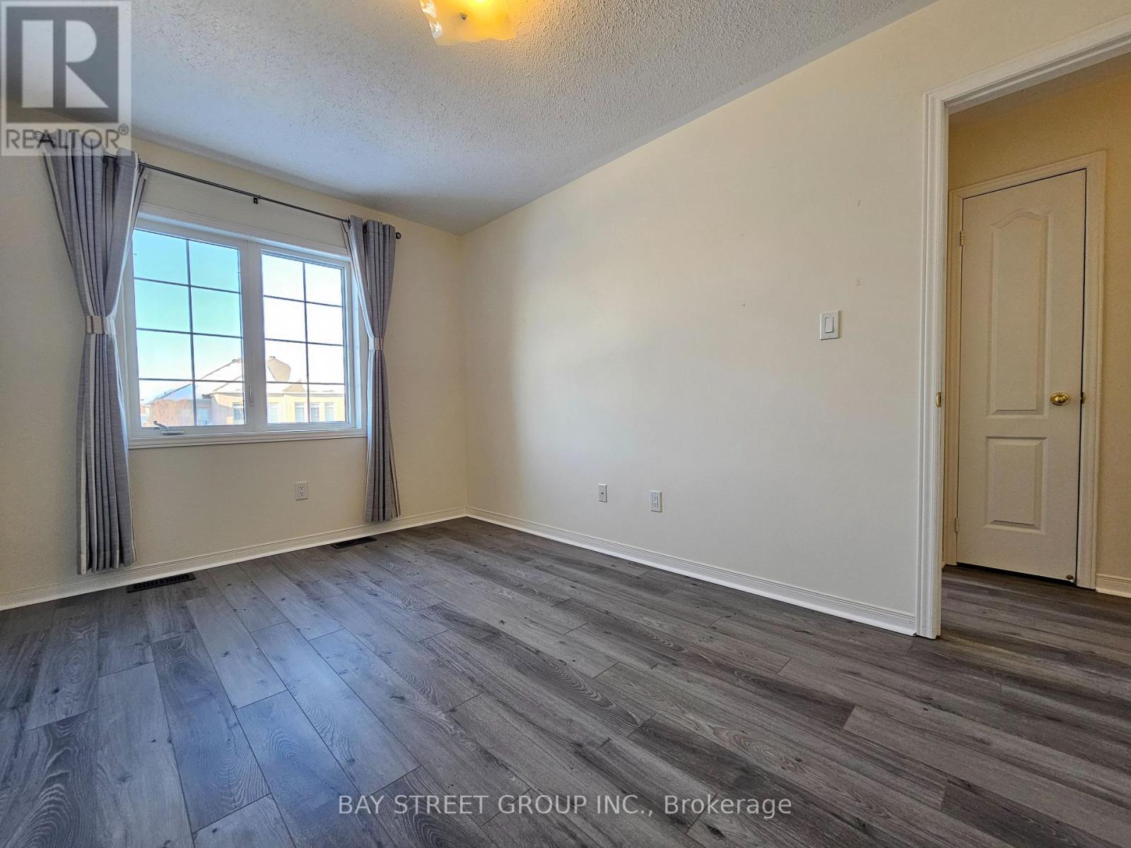 1275 Blencowe Crescent, Newmarket (Stonehaven-Wyndham), Ontario  L3X 0C5 - Photo 35 - N12681508