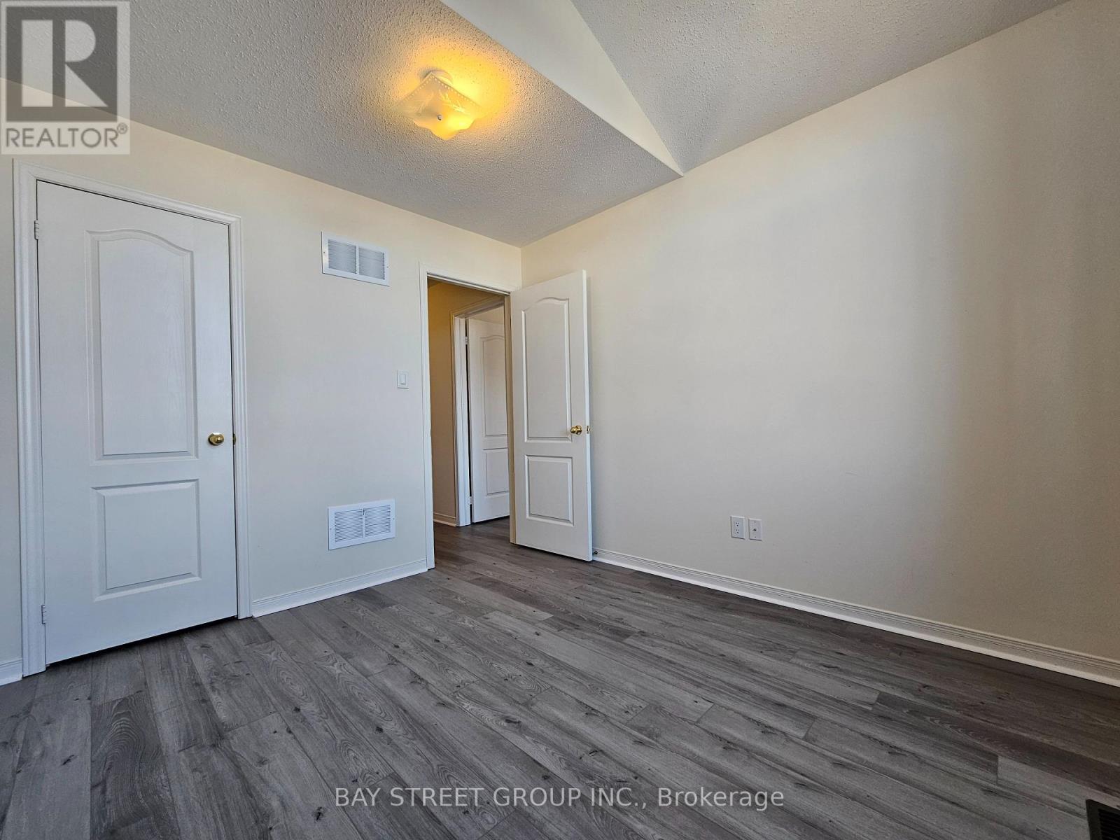 1275 Blencowe Crescent, Newmarket (Stonehaven-Wyndham), Ontario  L3X 0C5 - Photo 39 - N12681508