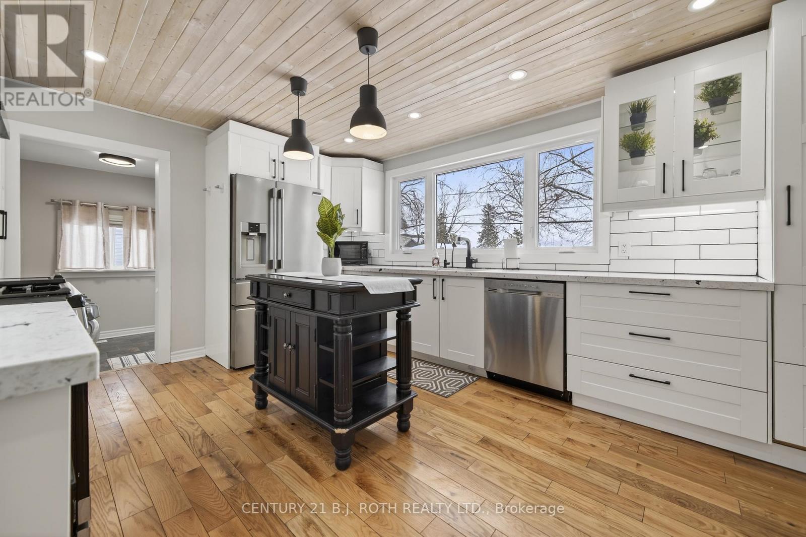 860 Adams Road, Innisfil, Ontario  L9S 4E1 - Photo 12 - N12770000