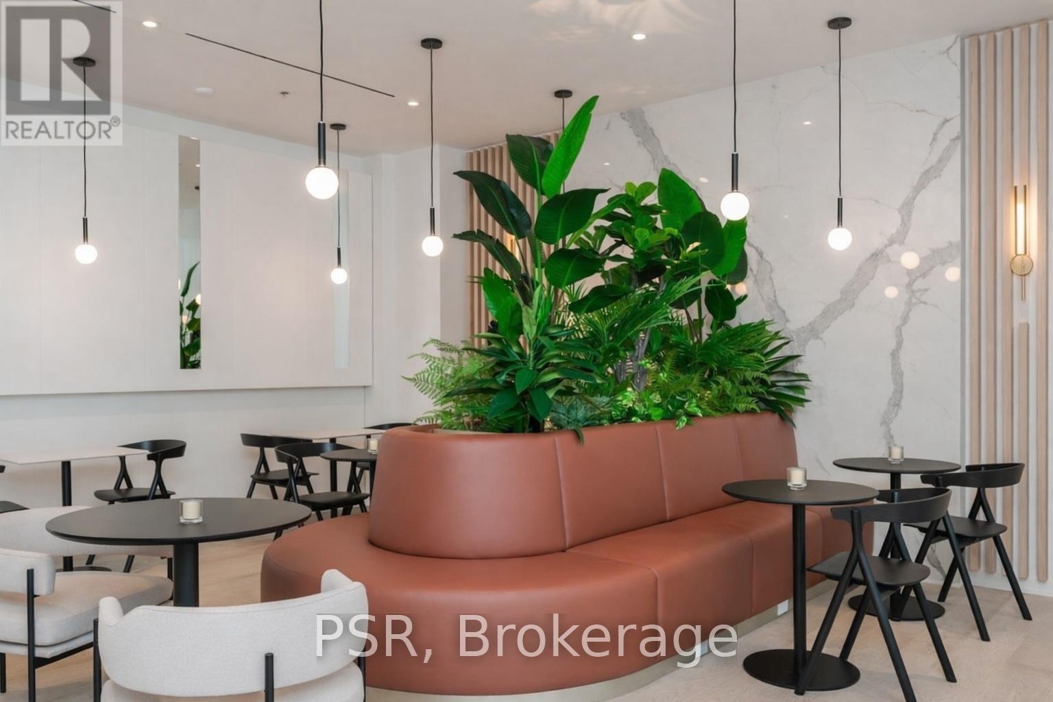 1510 - 10 Graphophone Grove, Toronto (Dovercourt-Wallace Emerson-Junction), Ontario  M6H 0E5 - Photo 31 - W12757510