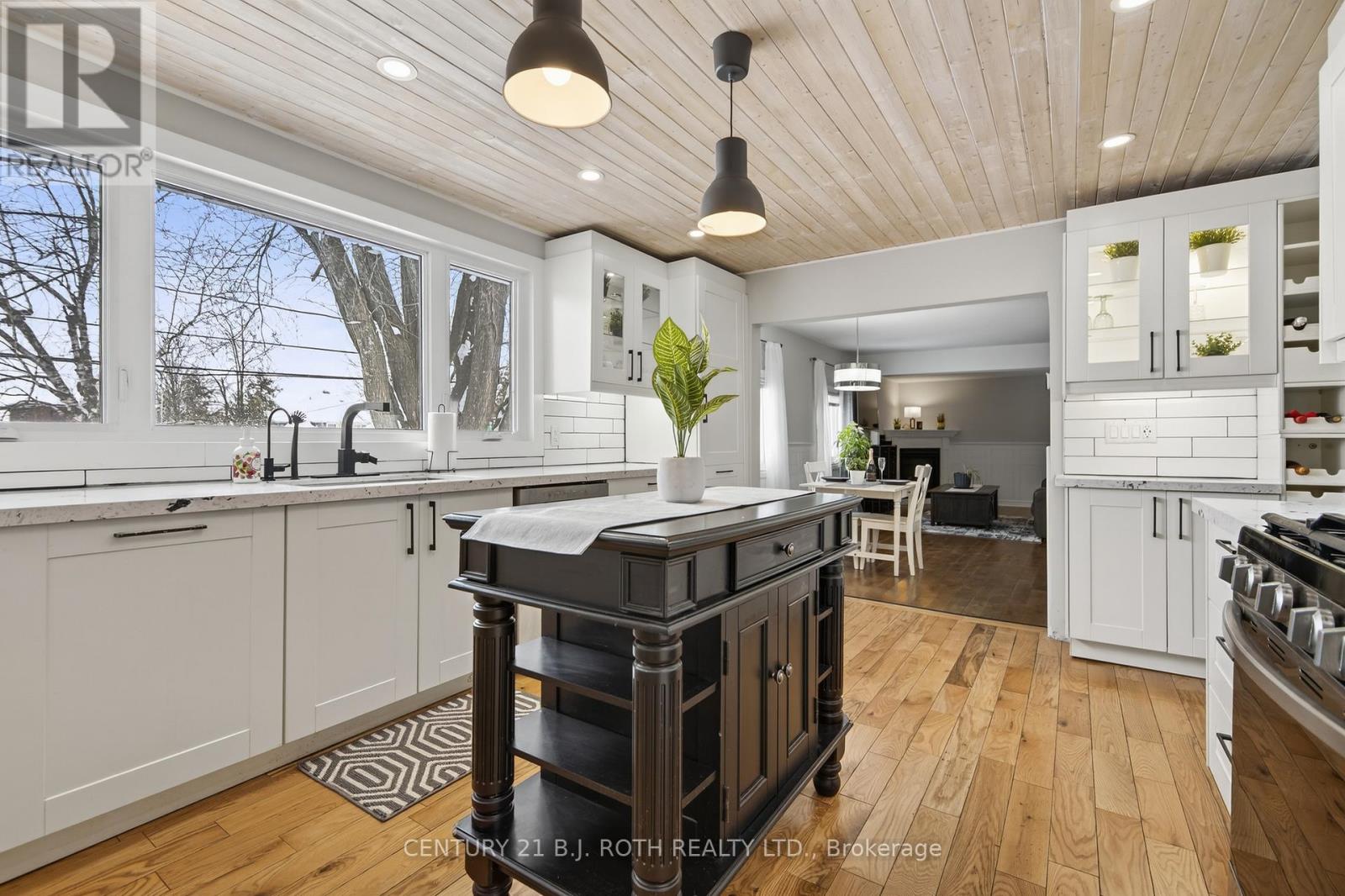 860 Adams Road, Innisfil, Ontario  L9S 4E1 - Photo 9 - N12770000