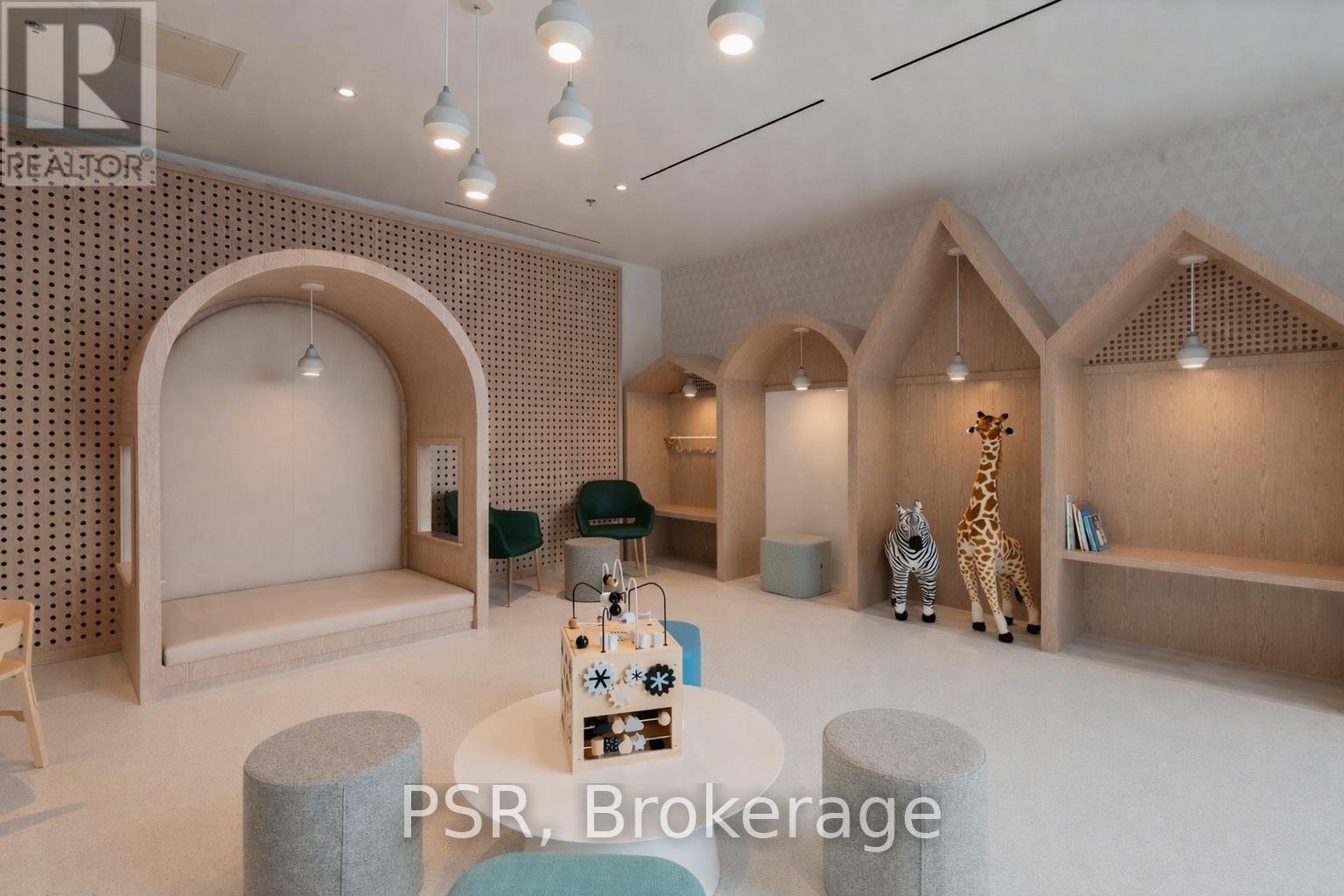 1510 - 10 Graphophone Grove, Toronto (Dovercourt-Wallace Emerson-Junction), Ontario  M6H 0E5 - Photo 32 - W12757510