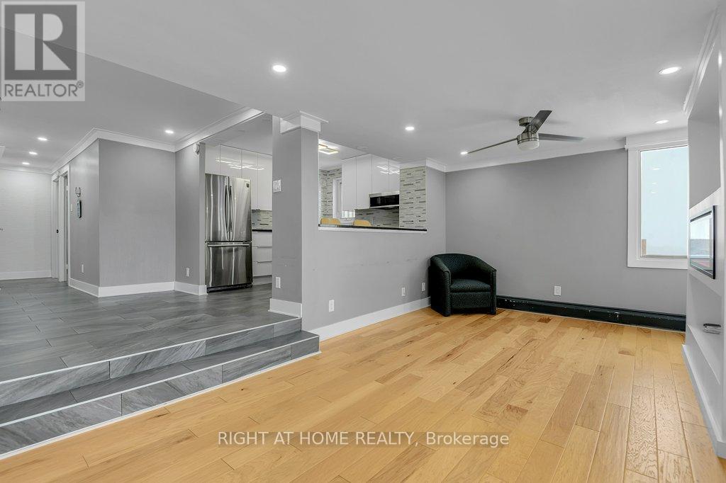 1406 - 1171 Ambleside Drive, Ottawa, Ontario  K2B 8E1 - Photo 13 - X12770090