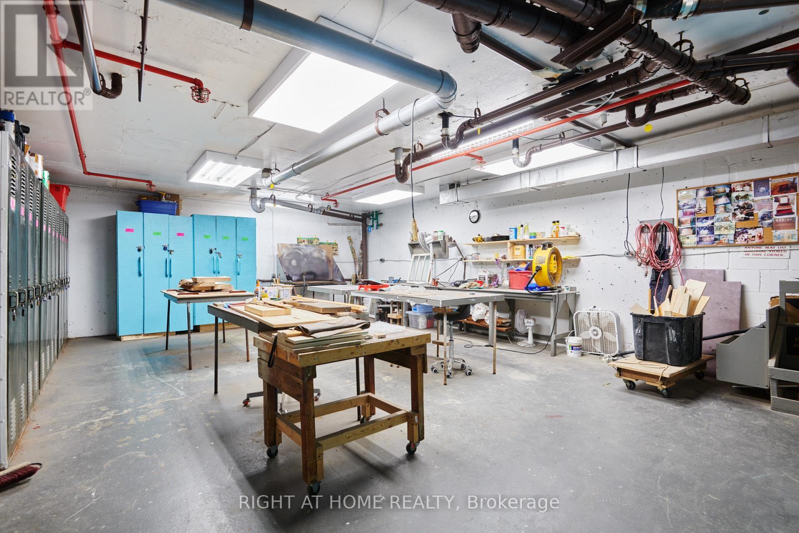 1406 - 1171 Ambleside Drive, Ottawa, Ontario  K2B 8E1 - Photo 33 - X12770090