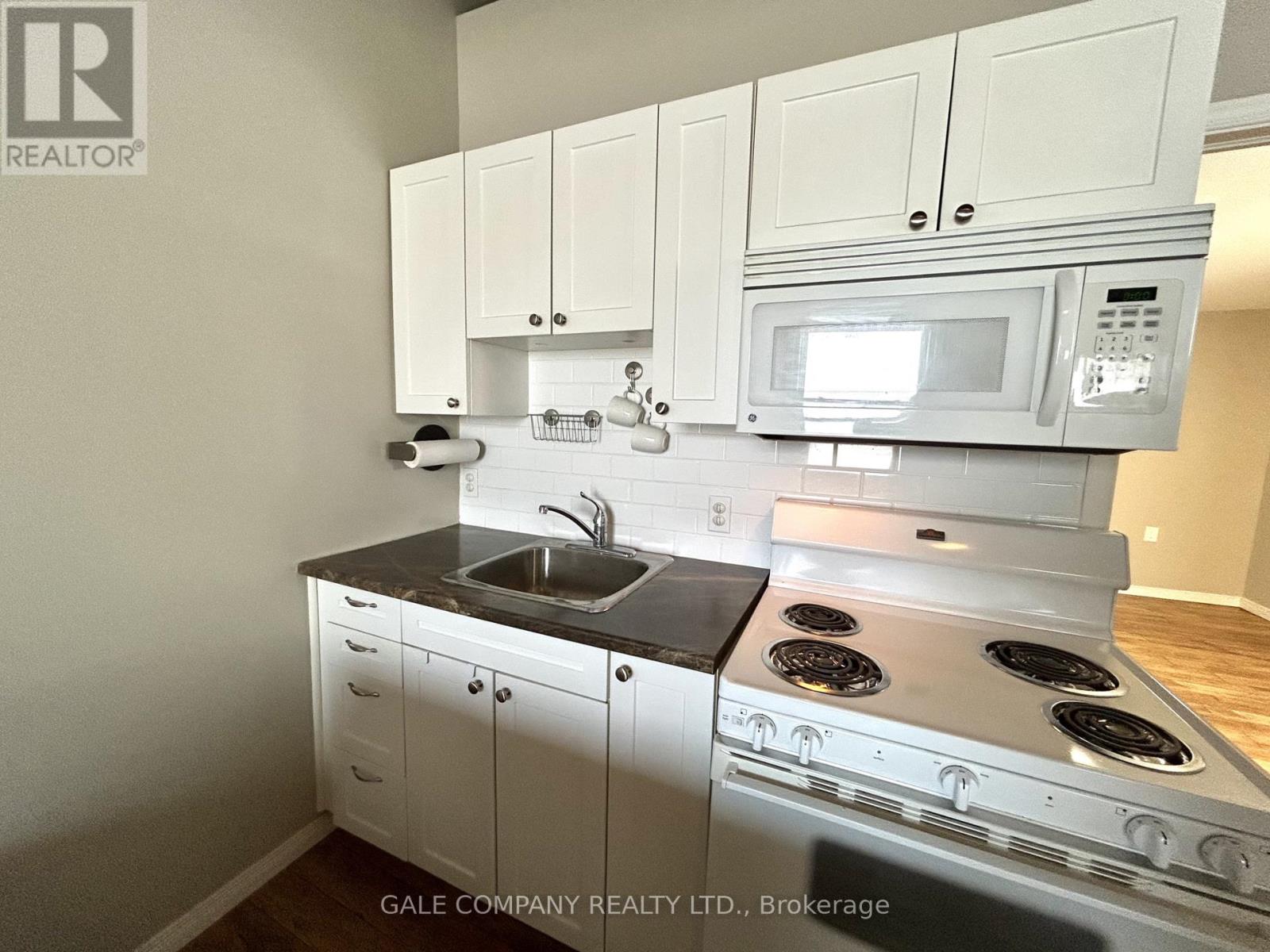 5 - 31 Bridge Street, Mississippi Mills, Ontario  K0A 1A0 - Photo 3 - X12770110