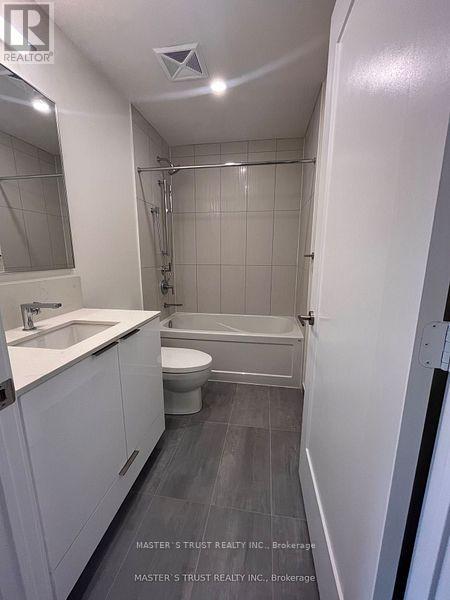 1104 - 28 Freeland Street, Toronto, Ontario  M5E 0E3 - Photo 6 - C12770096