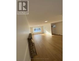 81 WAYNE AVENUE, Toronto, Ontario