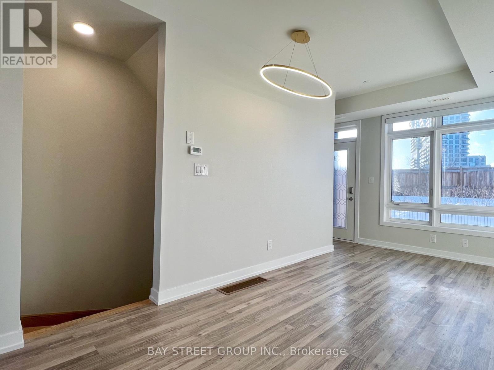 13 - 370 Red Maple Road, Richmond Hill, Ontario  L4C 5T4 - Photo 12 - N12770082