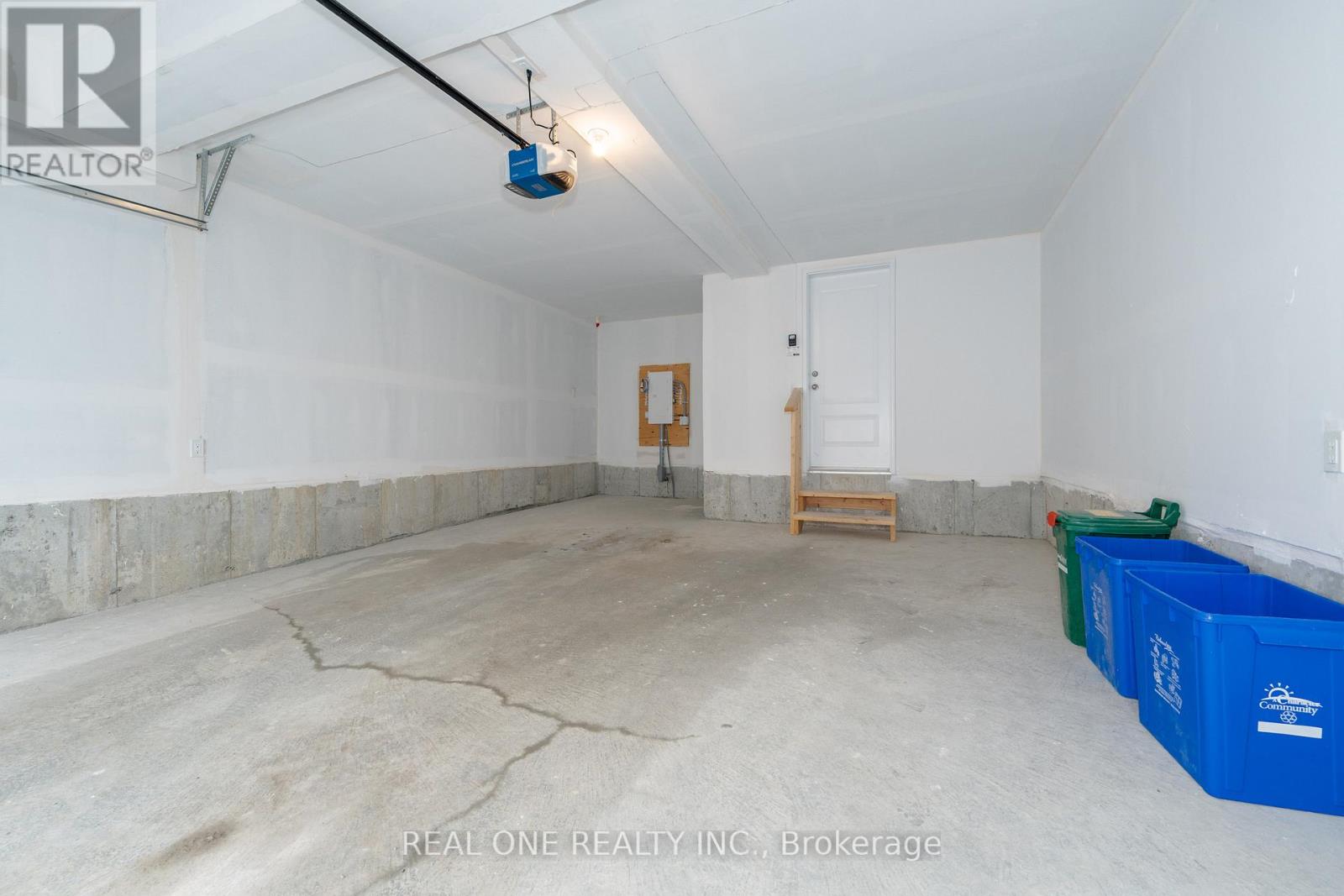 28 Credit Lane, Richmond Hill, Ontario  L4E 1G9 - Photo 46 - N12770102