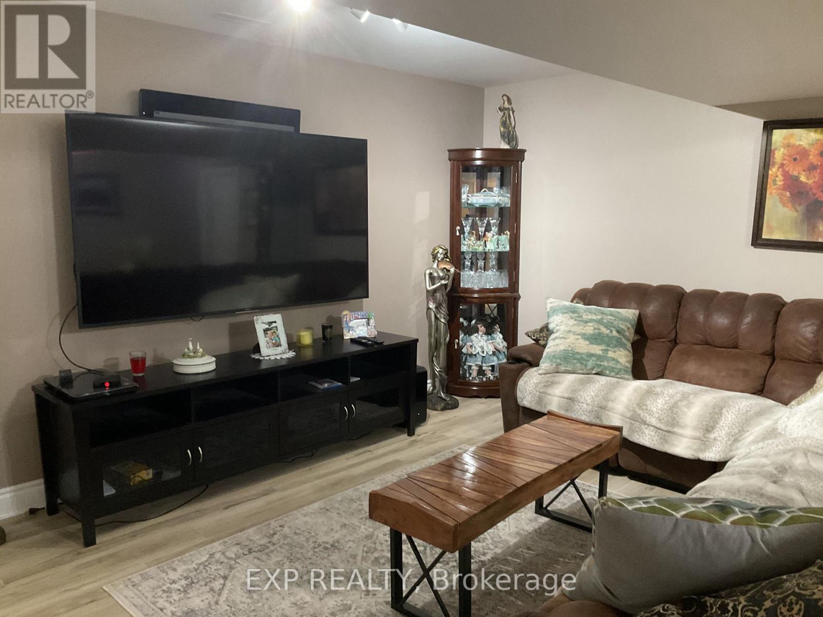 33 Farmington Crescent, Belleville, Ontario  K8N 0J9 - Photo 13 - X12770098