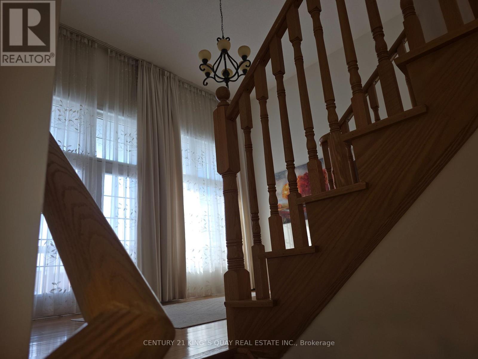 183 Winlane Drive, Whitchurch-Stouffville (Stouffville), Ontario  L4A 0C2 - Photo 8 - N12745506