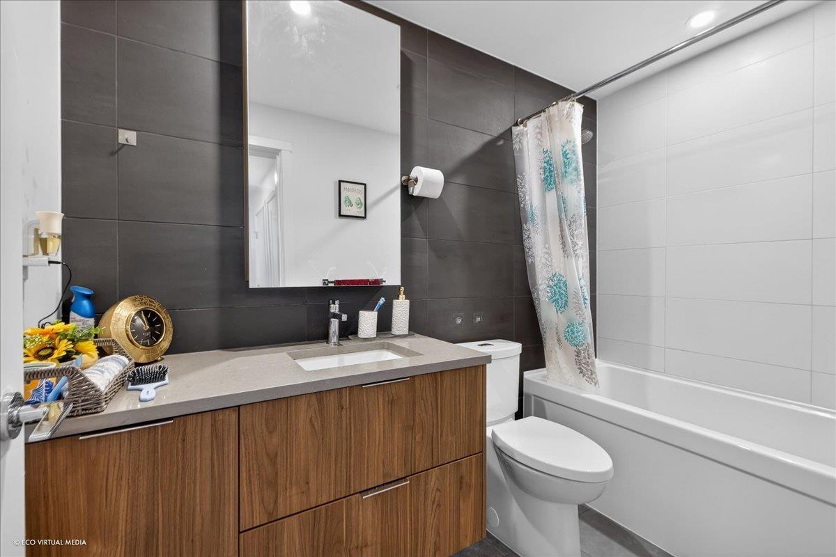 1101 13359 Old Yale Road, Surrey, British Columbia  V3T 0S4 - Photo 10 - R3082030