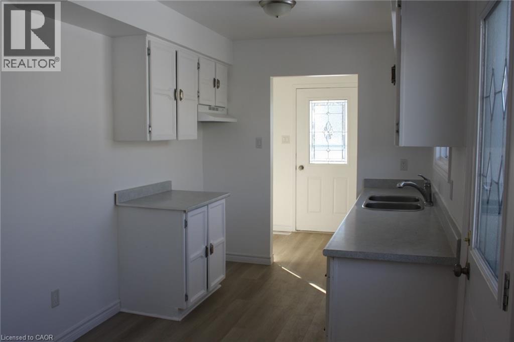 71 Nickolas Crescent, Cambridge, Ontario  N3C 3L7 - Photo 16 - 40792188