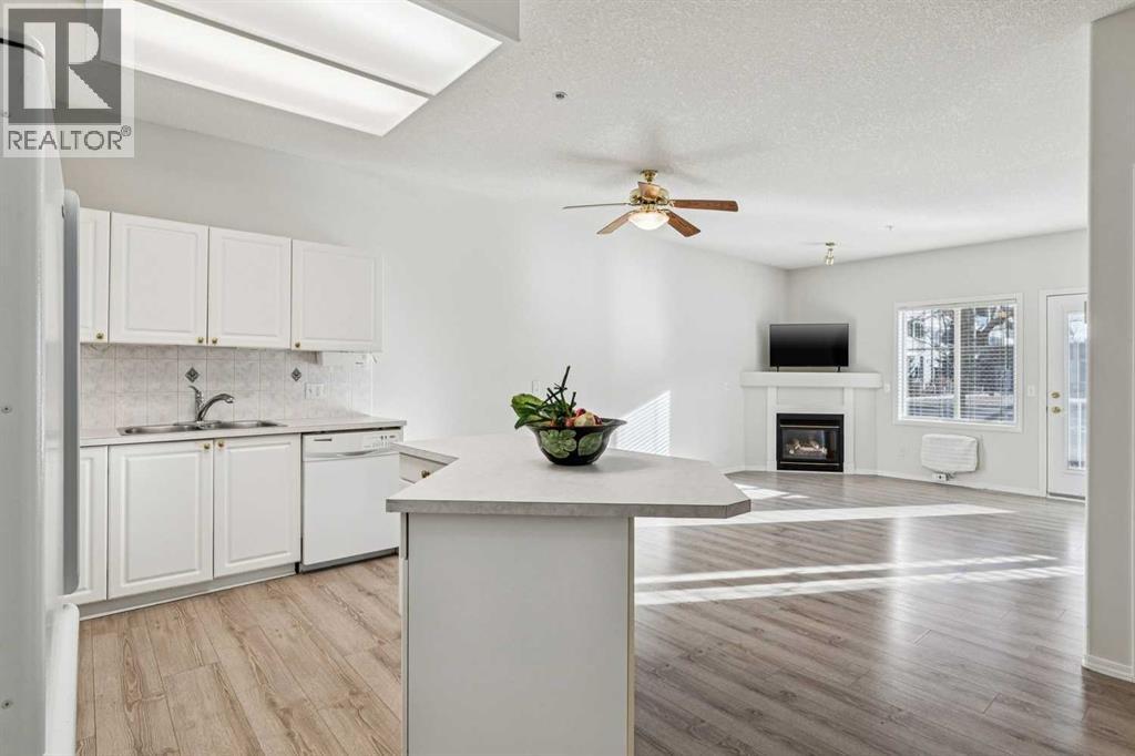 112, 2850 51 Street Sw, Calgary, Alberta  T3E 6S7 - Photo 3 - A2283642