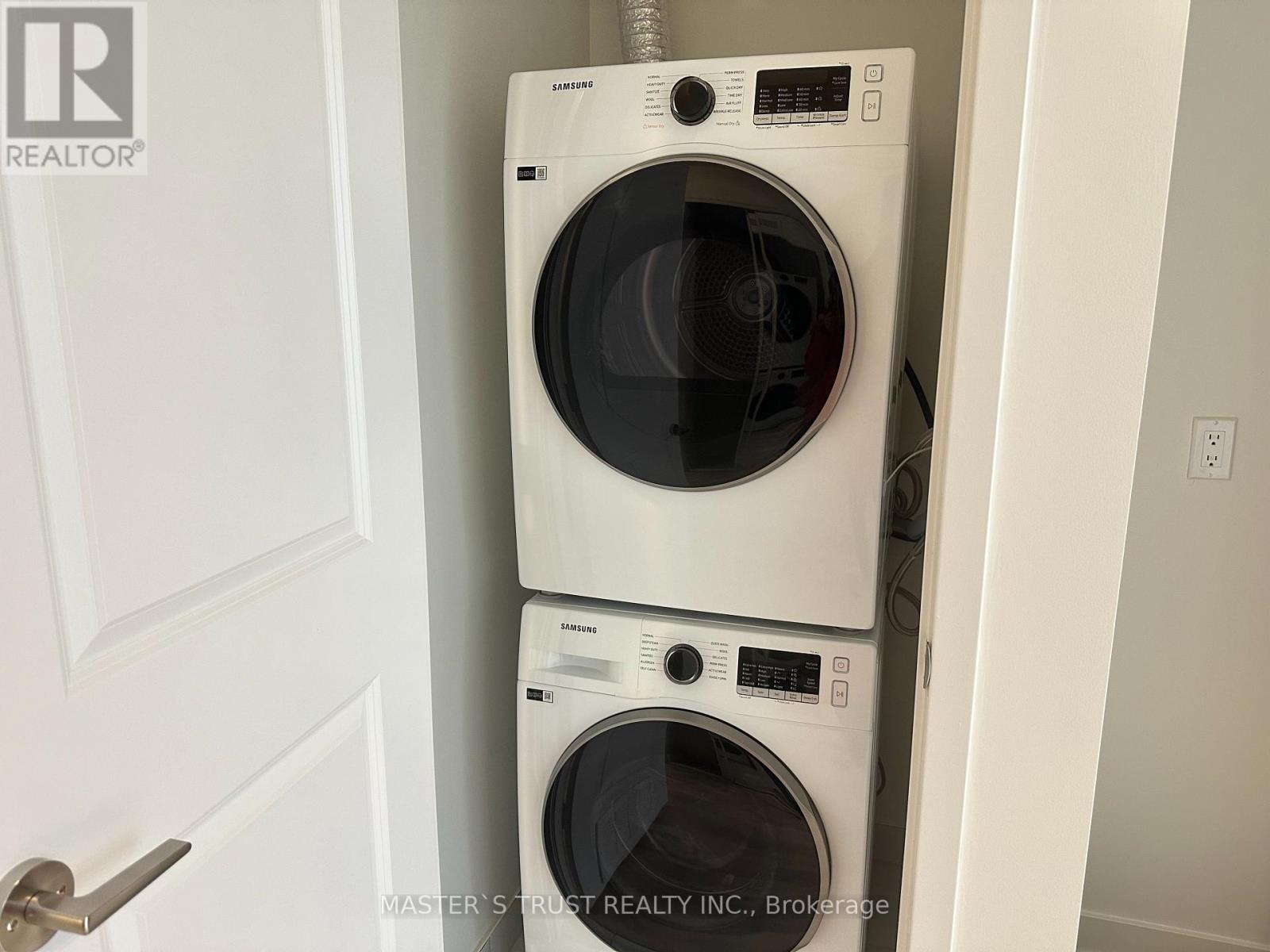 1805 - 100 Dalhousie Street, Toronto (Church-Yonge Corridor), Ontario  M5B 1E1 - Photo 8 - C12770120