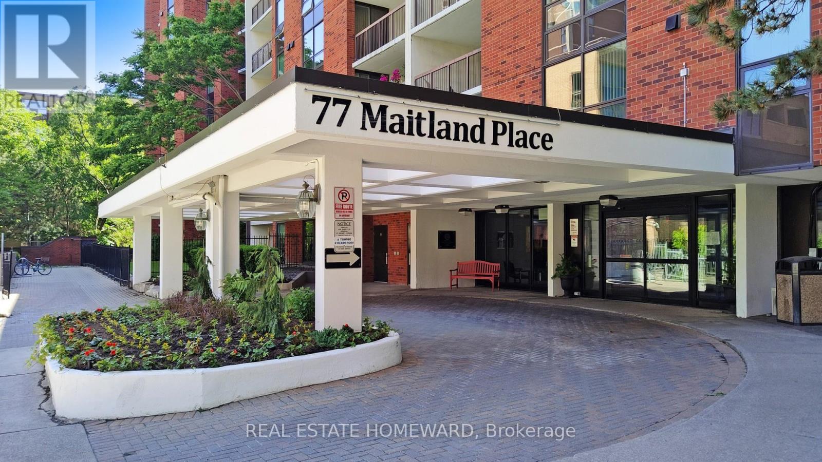623 - 77 Maitland Place, Toronto, Ontario  M4Y 2V6 - Photo 3 - C12770136
