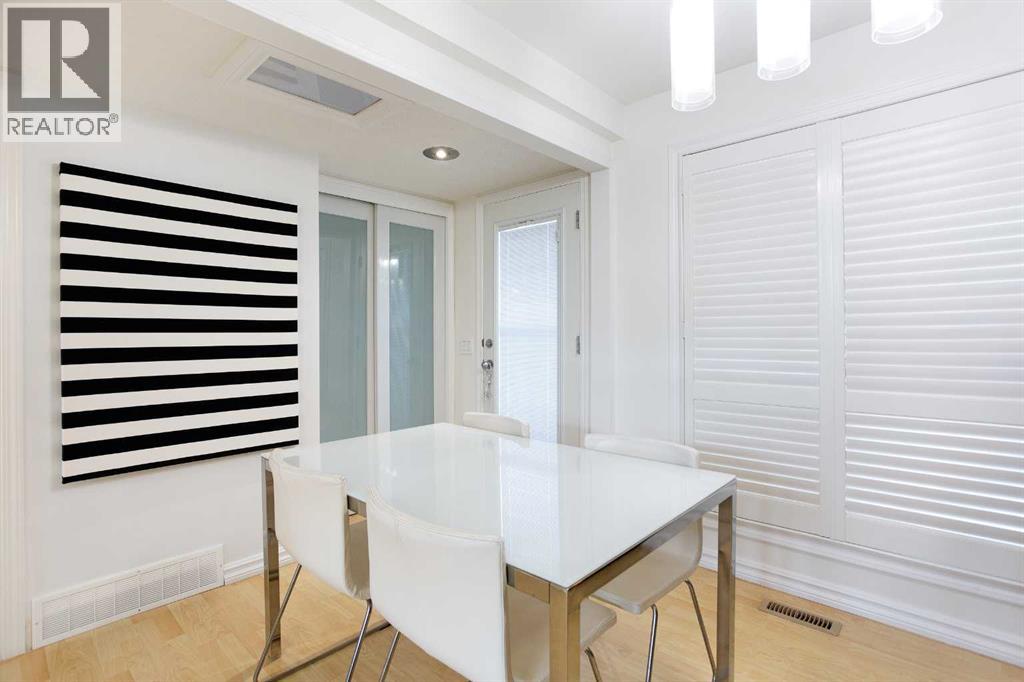 354 Brae Glen Road Sw, Calgary, Alberta  T2W 1B6 - Photo 6 - A2284150