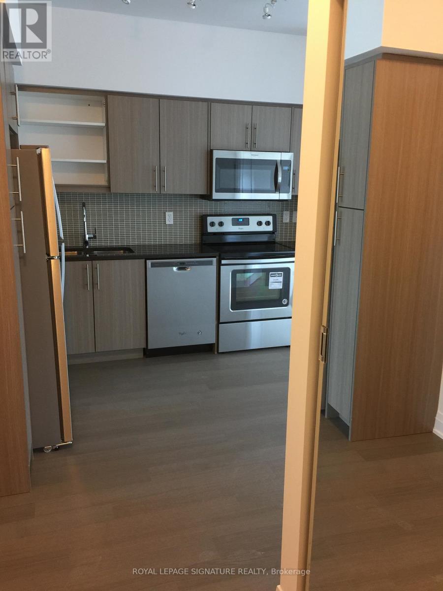 913 - 55 Speers Road, Oakville (Co Central), Ontario  L6K 0H9 - Photo 9 - W12770128