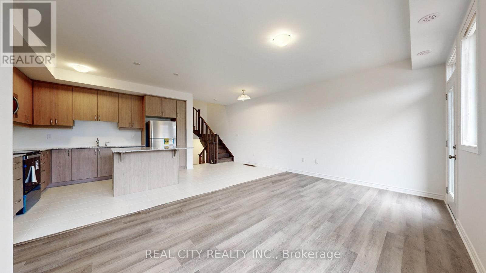 11 Keppel Circle W, Brampton (Northwest Brampton), Ontario  L7A 5K4 - Photo 15 - W12770132