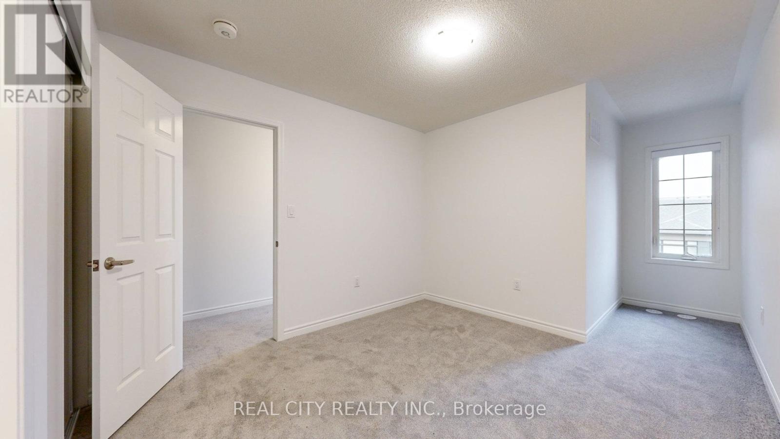 11 Keppel Circle W, Brampton (Northwest Brampton), Ontario  L7A 5K4 - Photo 32 - W12770132