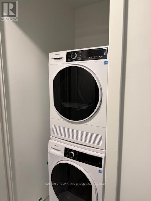 1116 - 15 Skyridge Drive, Brampton (Bram East), Ontario  L6P 4S3 - Photo 8 - W12770140