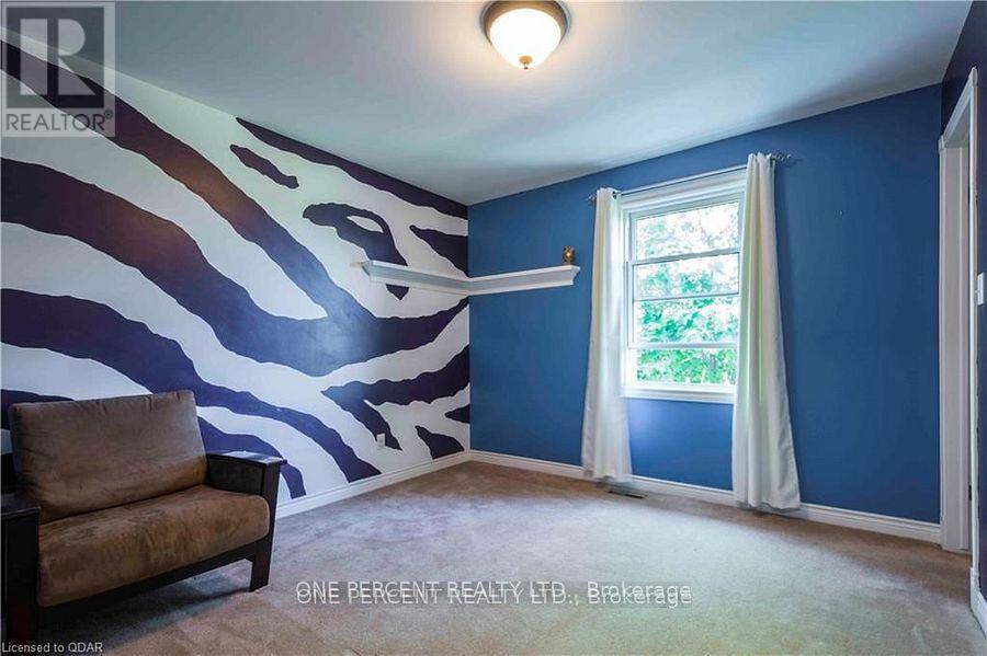 Upper Level - 43 Sherwood Crescent, Belleville (Belleville Ward), Ontario  K8P 5G2 - Photo 7 - X12770148