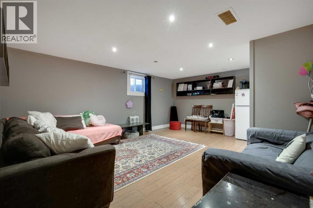 312 Pinegreen Close Ne, Calgary, Alberta  T1Y 1W3 - Photo 21 - A2280869