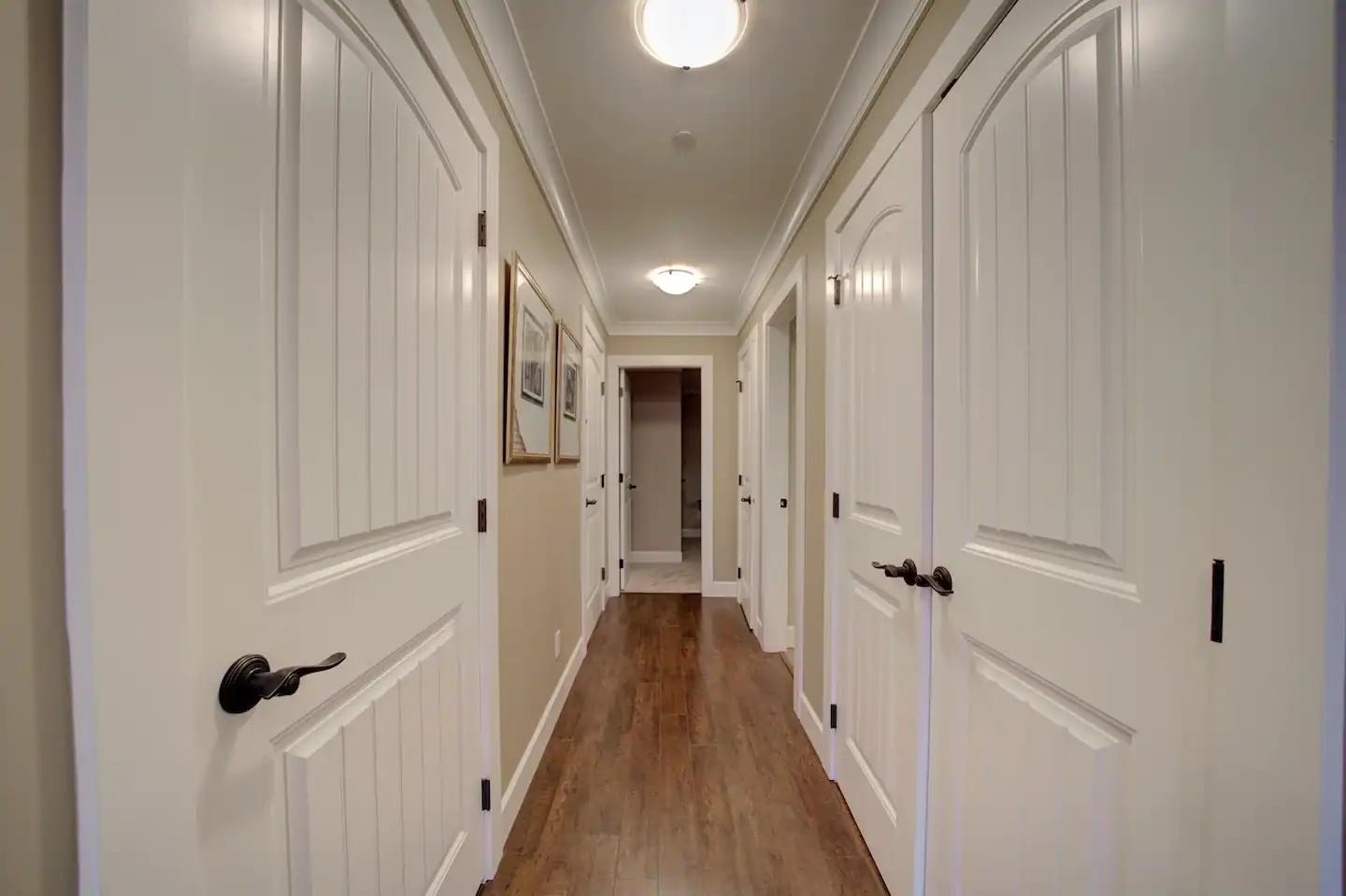 932 Ash Street, White Rock, British Columbia  V4B 4K1 - Photo 32 - R3086754