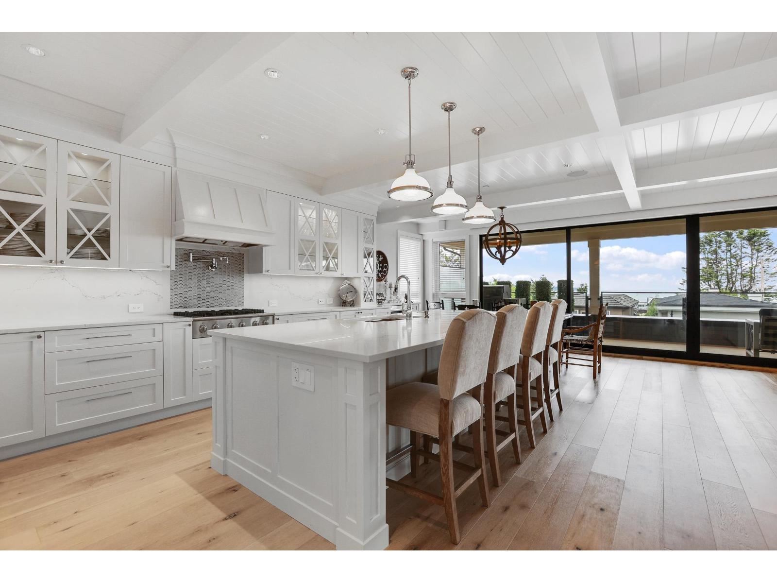 932 Ash Street, White Rock, British Columbia  V4B 4K1 - Photo 9 - R3086754