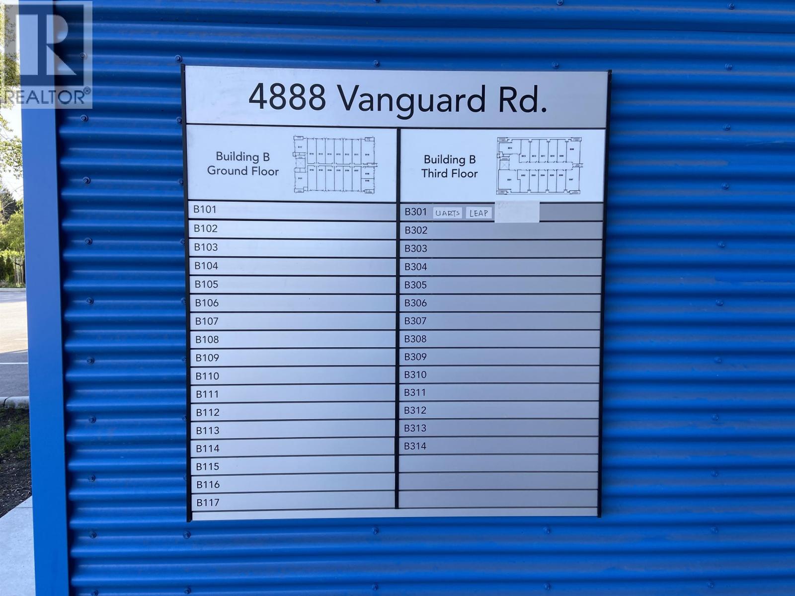 Listing Picture 11 of 13 : 107-109 4888 VANGUARD ROAD, Richmond / 烈治文 - 魯藝地產 Yvonne Lu Group - MLS Medallion Club Member