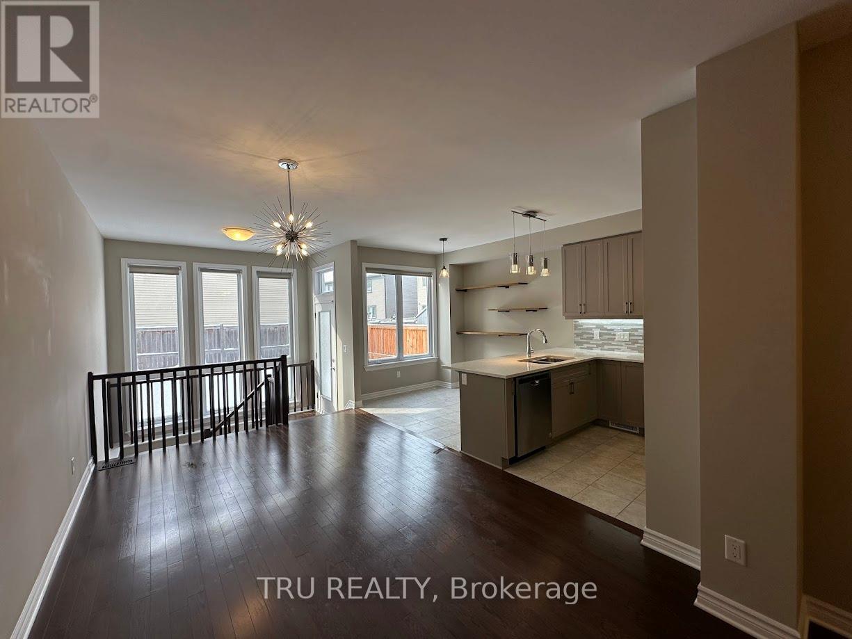 130 Eric Maloney Way, Ottawa, Ontario  K1T 0R1 - Photo 10 - X12770154