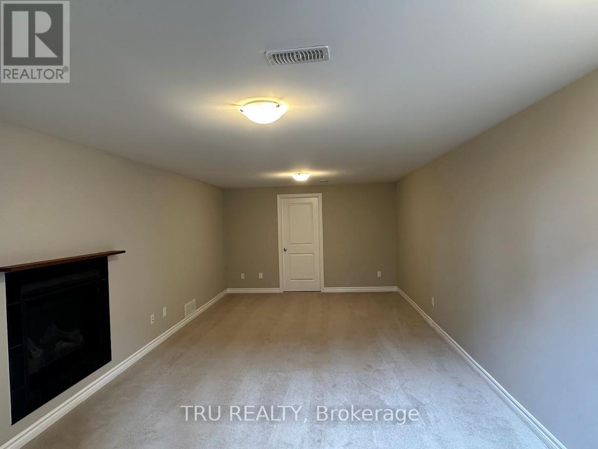 130 Eric Maloney Way, Ottawa, Ontario  K1T 0R1 - Photo 33 - X12770154