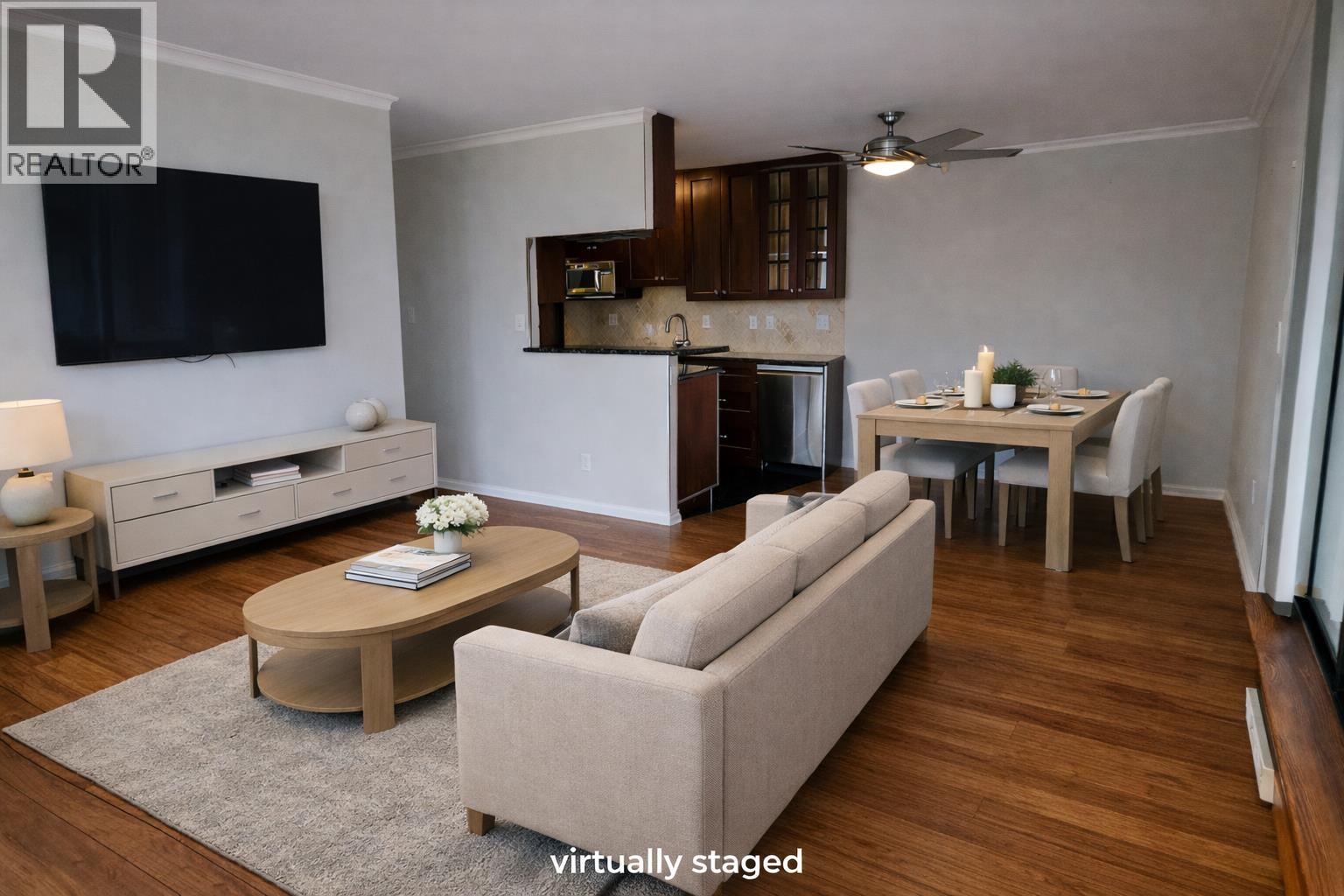 70x 5932 Patterson Avenue, Burnaby, British Columbia  V5H 4B4 - Photo 4 - R3087752