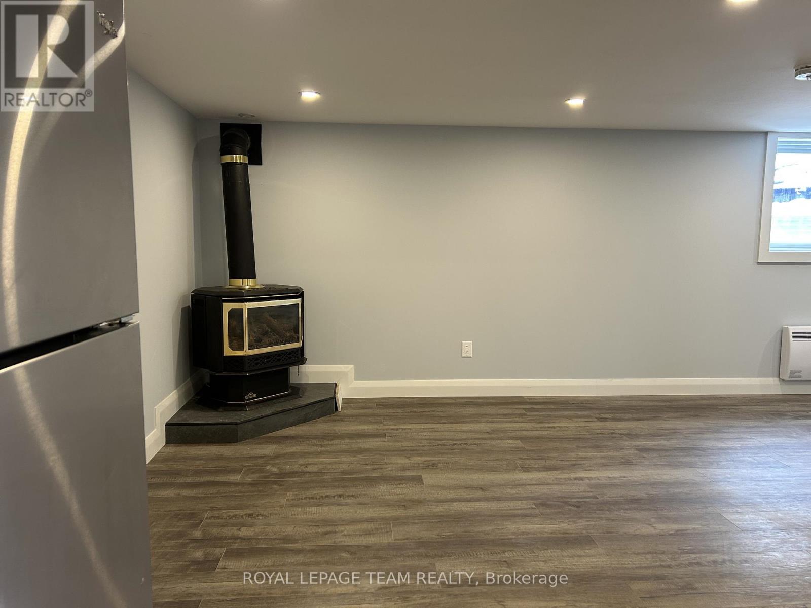 746-B St Jean Street, Casselman, Ontario  K0A 1M0 - Photo 6 - X12647604