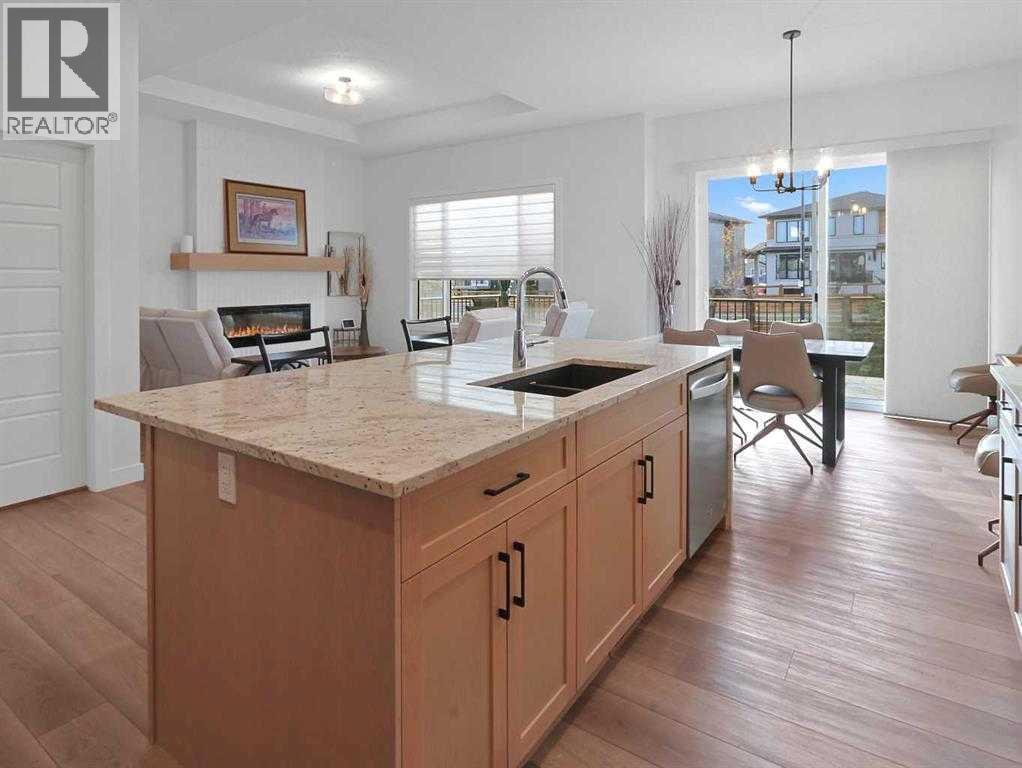 110 Sunstone Way, Balzac, Alberta  T4B 5T5 - Photo 7 - A2284489