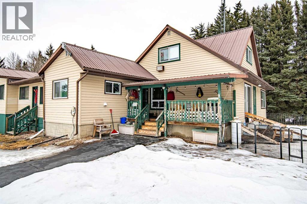 274052 Township Road, Rural Ponoka County, Alberta  T4J 1V9 - Photo 1 - A2283047