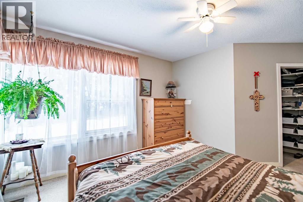 274052 Township Road, Rural Ponoka County, Alberta  T4J 1V9 - Photo 11 - A2283047