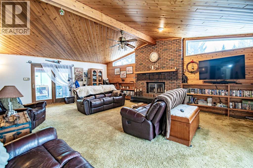 274052 Township Road, Rural Ponoka County, Alberta  T4J 1V9 - Photo 3 - A2283047