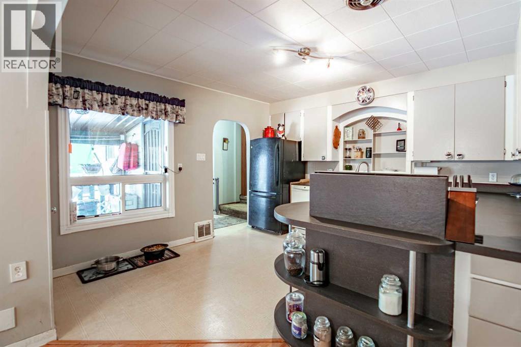 274052 Township Road, Rural Ponoka County, Alberta  T4J 1V9 - Photo 9 - A2283047