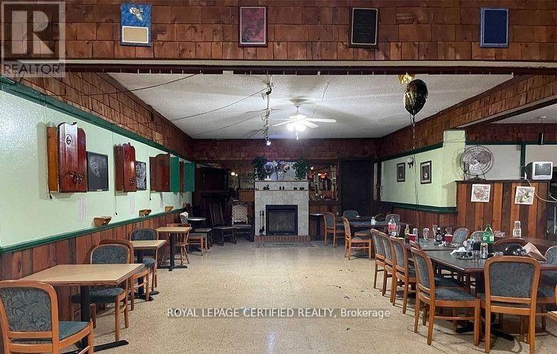 172 Beach Road, Hamilton, Ontario  L8L 4A5 - Photo 2 - X12770152