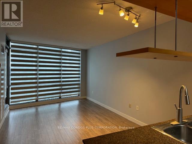 1905 - 3 Navy Wharf Court, Toronto (Waterfront Communities), Ontario  M5V 3V1 - Photo 17 - C12544458