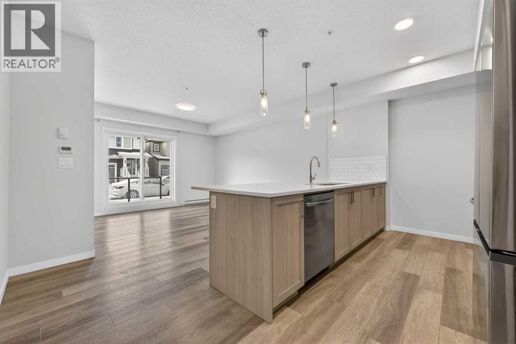 1106, 33 Carringham Gate Nw, Calgary, Alberta  T3P 2H6 - Photo 12 - A2283696