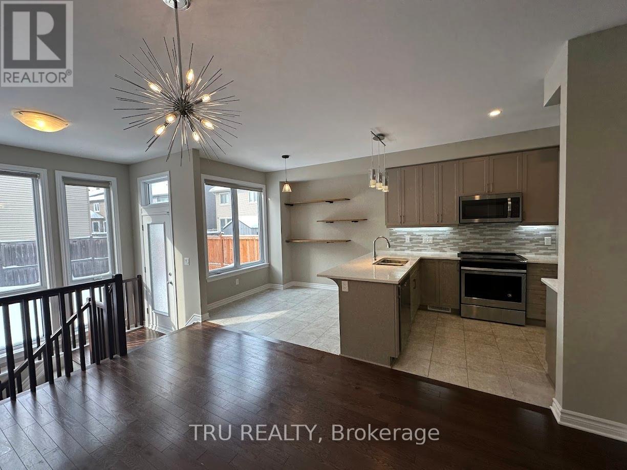 130 Eric Maloney Way, Ottawa, Ontario  K1T 0R1 - Photo 12 - X12770174